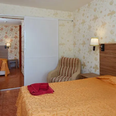 Yantra Szálloda 3*