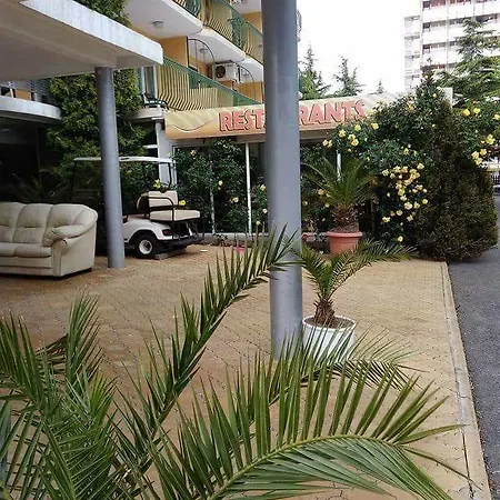 Yantra Otel