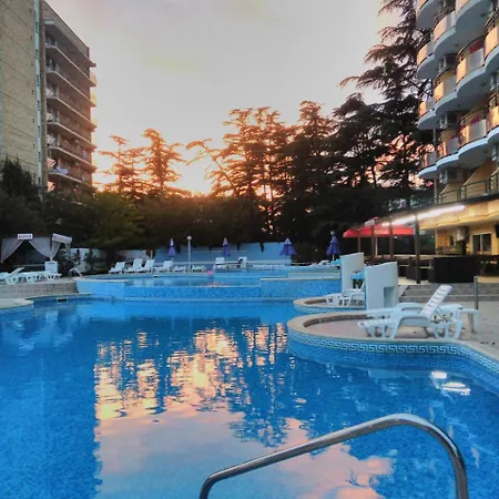 Otel Yantra 3*